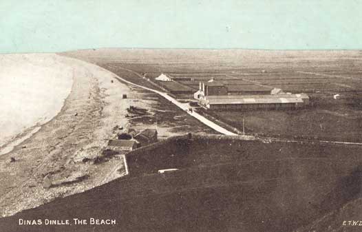 Dinas Dinlle, The Beach