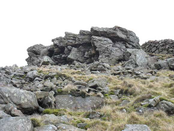 Approaching the summit of Gyrn Goch