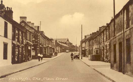 Looking up the Main Street