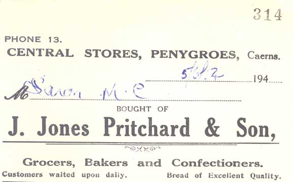 Anfoneb o siop Central Stores ym Mhenygroes