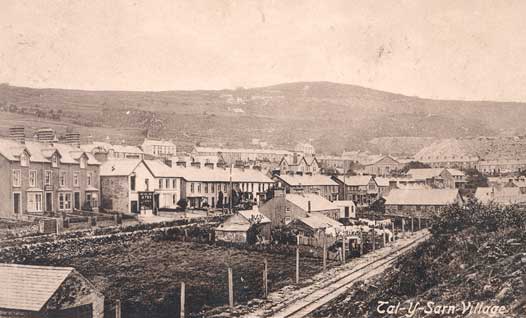 Talysarn village and the Railway