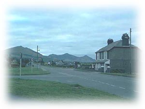 The Main Road, Pontllyfni